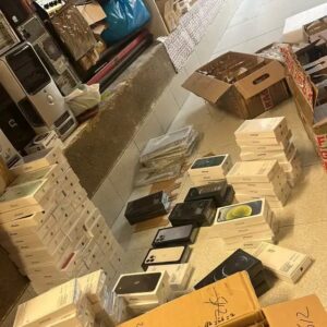 Buy iPhones Liquidation pallet
